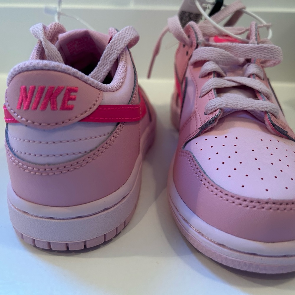 NEW Nike Girls Dunk Low - Hot Pink and Rose Pink - 1Y